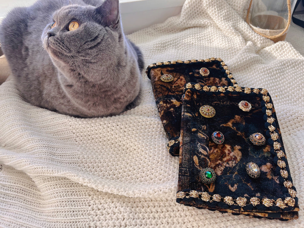Jeweled Relic