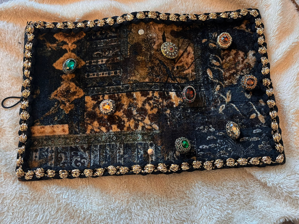 Jeweled Relic